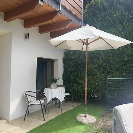 Natura Open Space Con Giardino 度假居