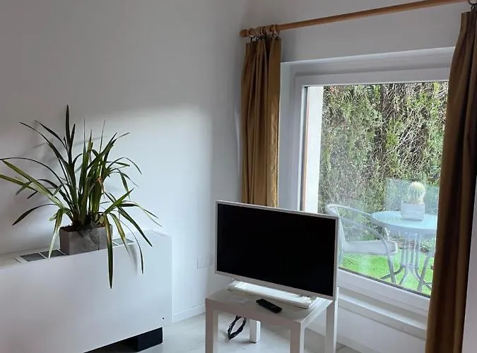 Natura Open Space Con Giardino בית נופש טרנטו